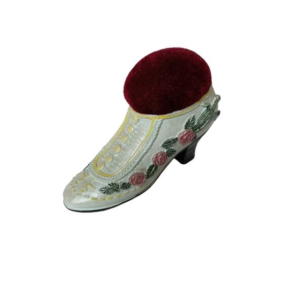 Mini Victorian Shoe Pin Cushion White Pink Roses Sewing Collectible Vintage - Picture 4 of 7